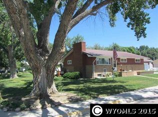 1102 Hamilton St, Douglas, WY 82633
