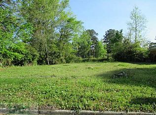 14 Vineyard Dr, Savannah, GA 31419