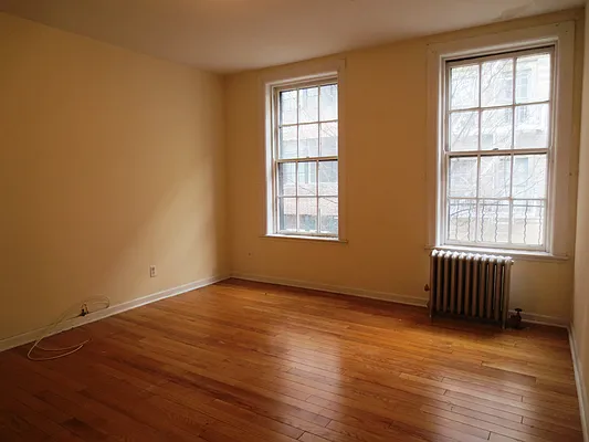 Rented by Waverly Realty Associates | media 16