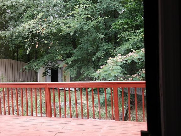 4th image of 4552 Coopers Creek Pl SE