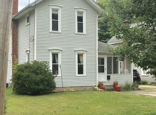 657 W Green St, Hastings, MI