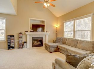 2523 Knox Dr, Lawrence, KS 66046