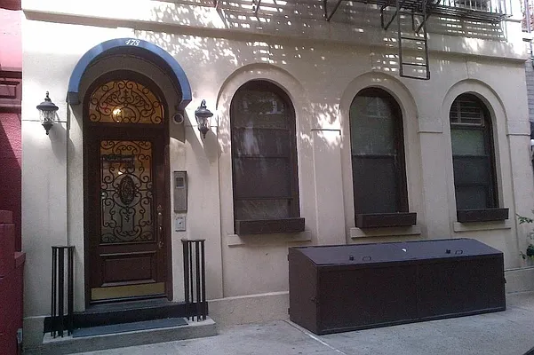 Sold by Corcoran | media 23