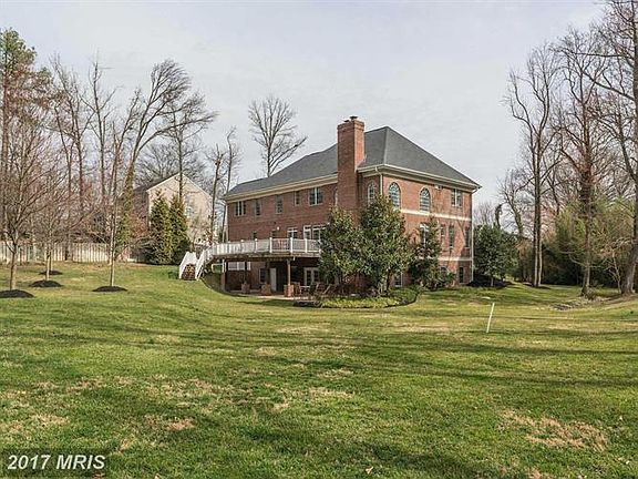 5th image of 3428 Ayers Dr