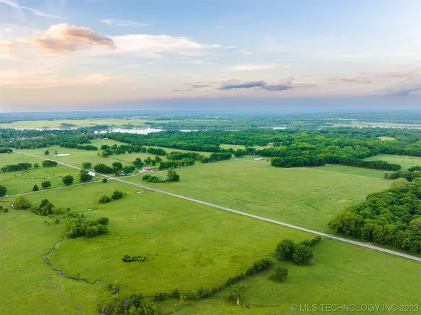 16 N 440th Rd, Adair, OK 74330