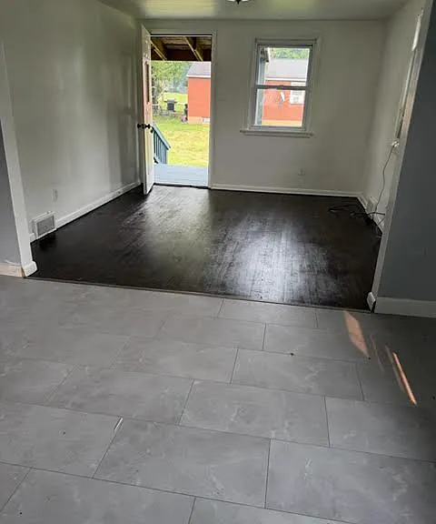 11 Kepple St — Photo 6