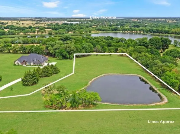 334 Golf Walk Cir, Denison, TX 75020