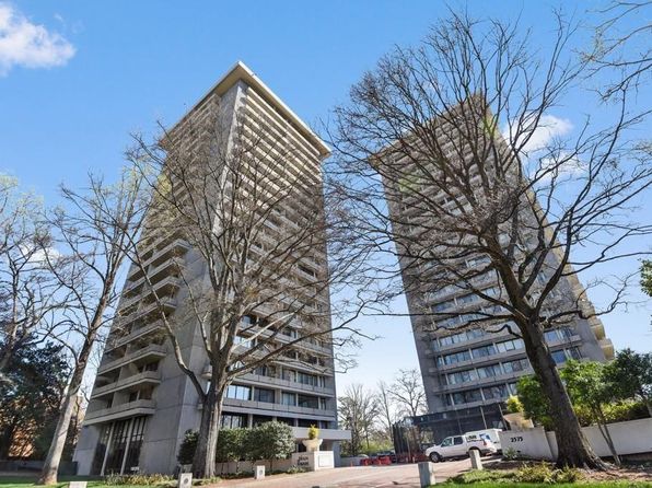 2575 Peachtree Rd NE APT 21C