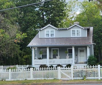 1423 N Augusta St, Staunton, VA, 24401