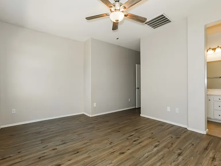 2202 W Gold Dust Ave — Photo 10