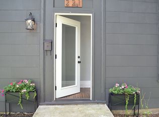 221 W Walnut St, Hillsboro, OH 45133