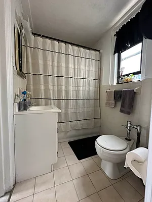 Rented by Green Home NY Realty LLC | media 11