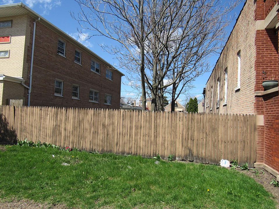 2nd image of 5326 W 31st St