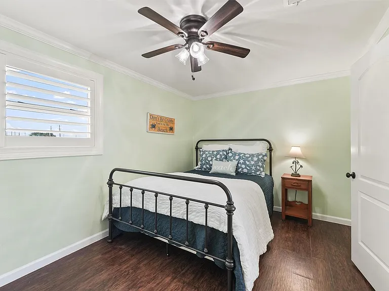 16634 Jamaica Beach Rd — Photo 23