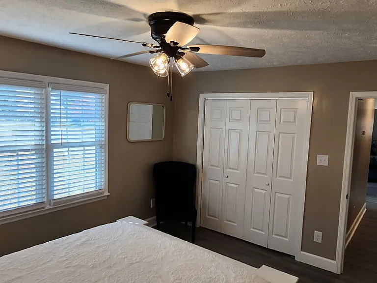 258 Kenwood Dr — Photo 19