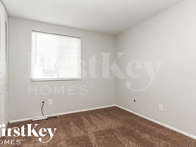 2530 Fairhaven Dr — Photo 11