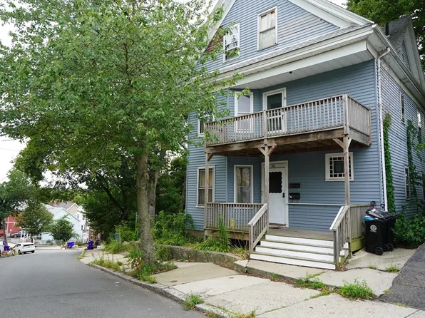 62 Wolcott St, Malden, MA 02148