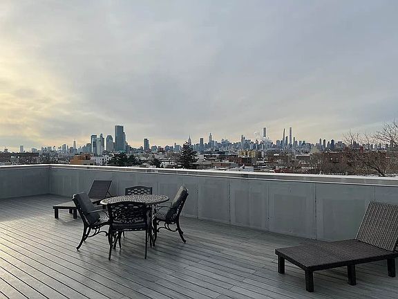 4th image of 31-36 47th St #1C