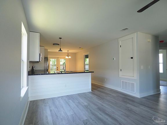 5th image of 10401 N Senegal Dr