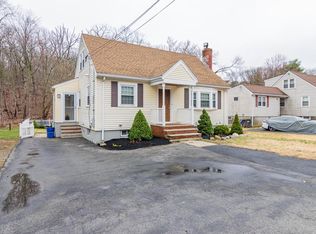 724 Willard St, Quincy, MA 02169