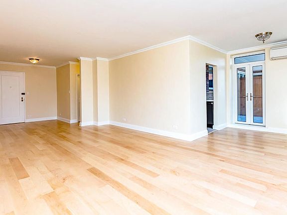 2nd image of 5355 Henry Hudson Pkwy #3C