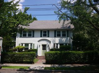 233 Mason Ter, Brookline, MA 02446