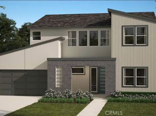 15890 Butterfly Dr, Fontana, CA 92336