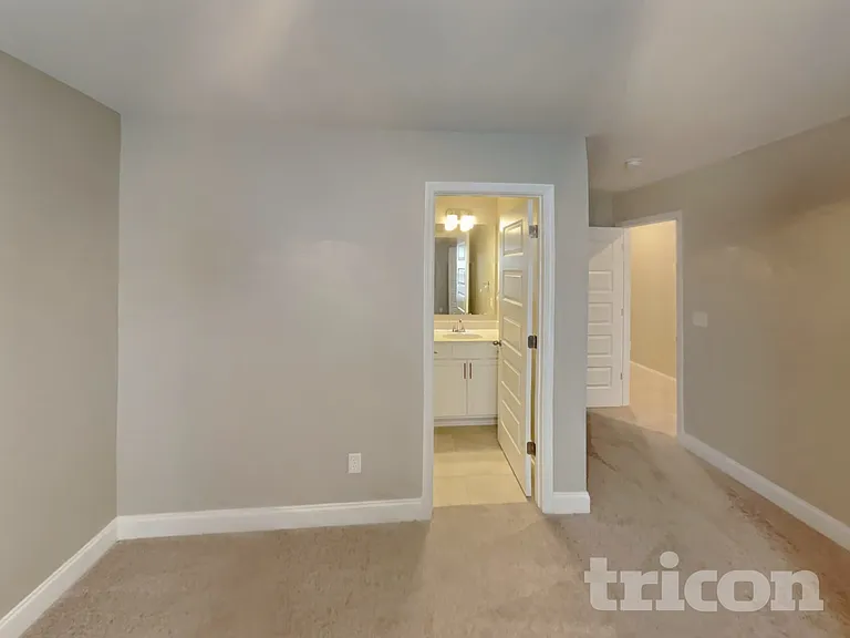 3113 Arbor Valley Rd — Photo 9