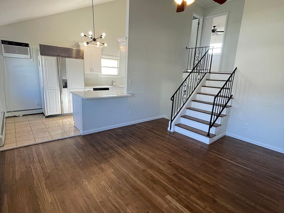 1st image of 380 S Ocean Ave #382