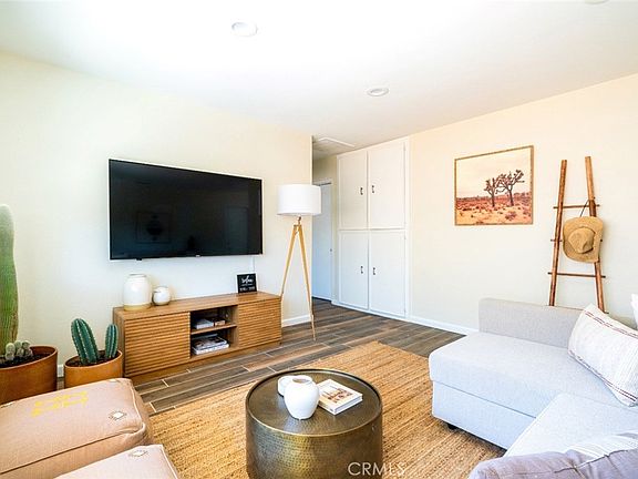 4th image of 62016 Valley View Cir