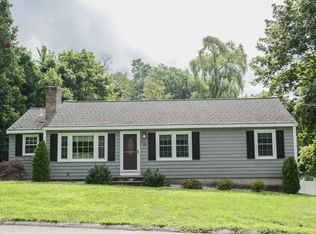 50 Pine Hill Rd, Chelmsford, MA 01824