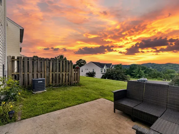 7277 Charlotte Pike Unit 214, Nashville, TN 37209