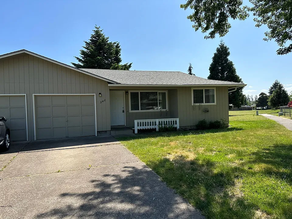 342 S 51st Pl