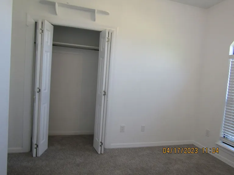 4104 SW Wendy Dr — Photo 35