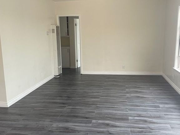3rd image of 4010 W 130th St APT F