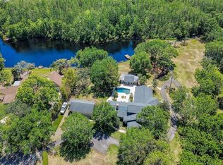 898 Cypress Lakeview Ct, Tarpon Springs, FL 34688