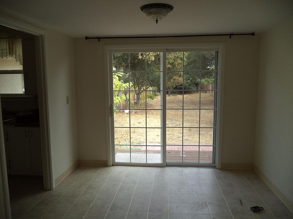 2nd image of 1140 17th Ave