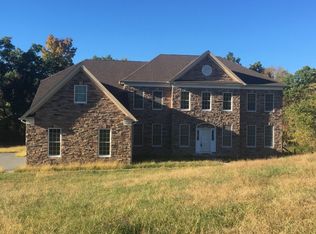 44 Flagstone Hill Rd, Wantage, NJ 07461