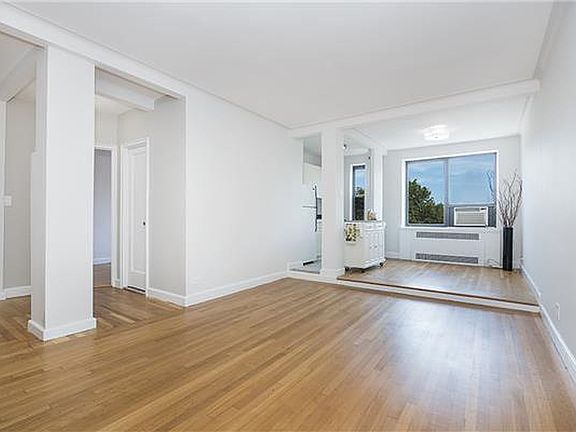 3rd image of 420 Central Park W APT 6H