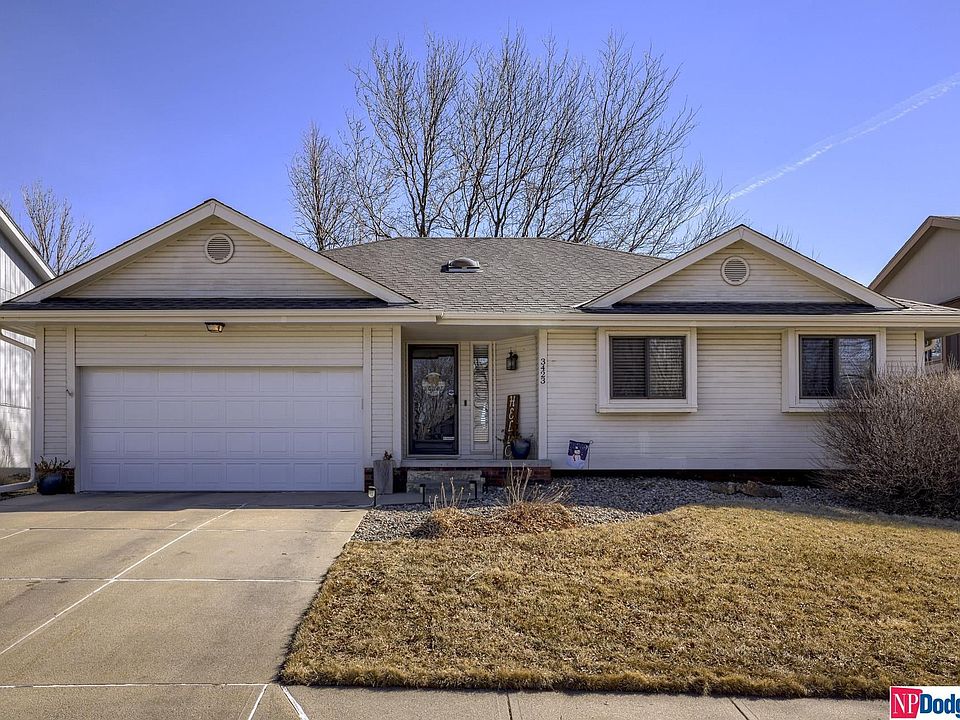 1st image of 3423 N 150th Ave