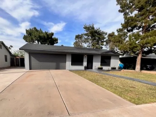 3526 E Hartford Ave, Phoenix, AZ 85032