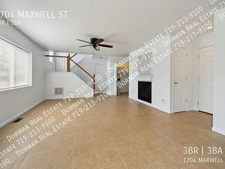 1704 Maxwell St — Photo 8