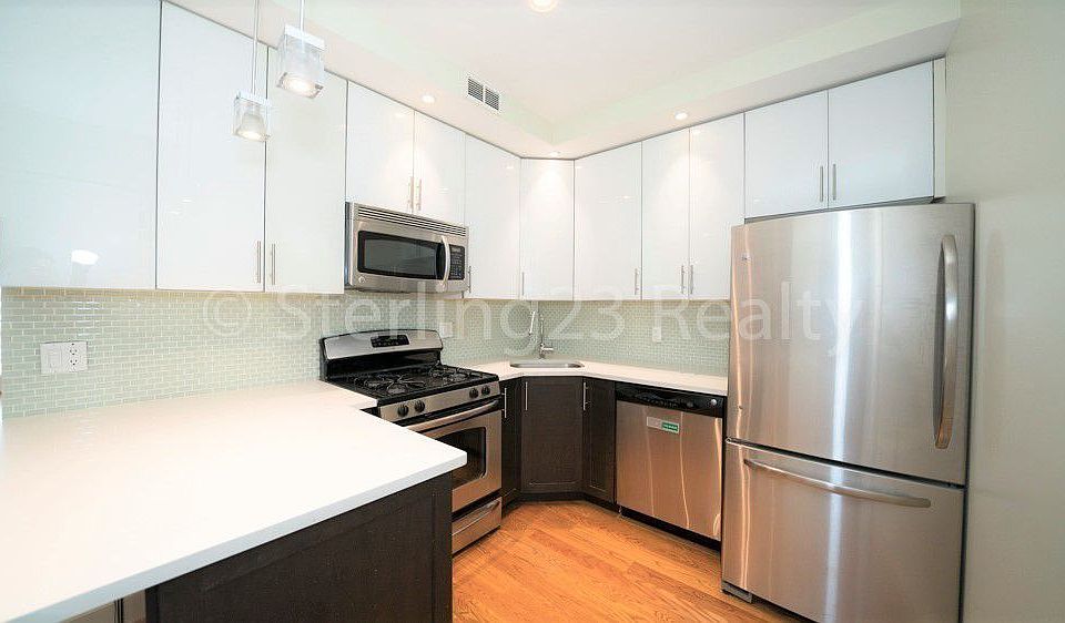 1st image of 2704 Hoyt Ave S Ste A