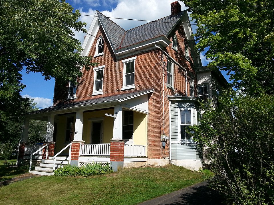 111 Maple - Street Front