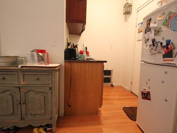5th image of 348 E 66th St APT 4