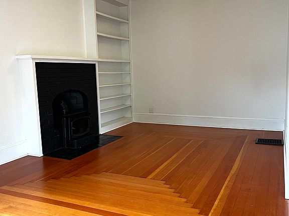 5th image of 6216 NE 14th Ave