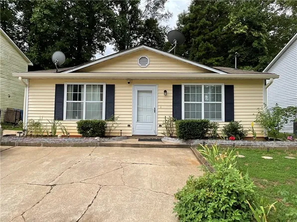4758 Pebble Trce, Buford, GA 30518