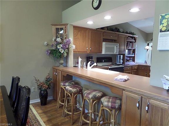 5th image of 5419 Fox Hollow Dr