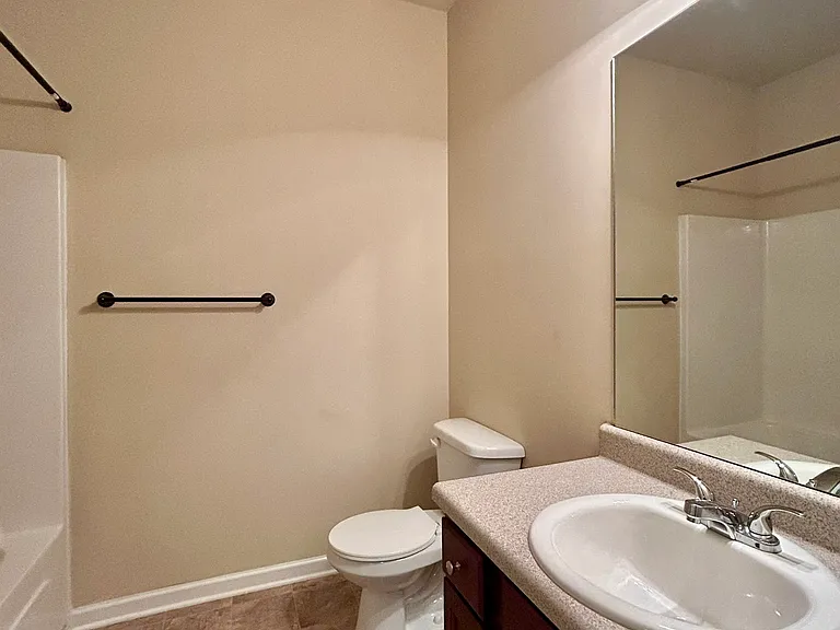 690 Oakside Pl — Photo 31