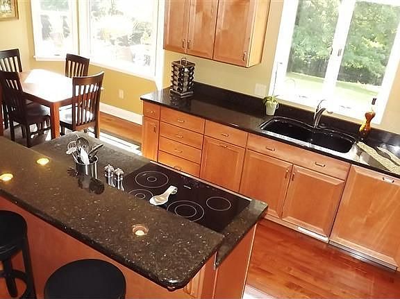 3rd image of 4205 Miamitrail Ln